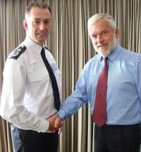 (l-r) Paul Crowther, ACPO lead on conductive metal theft and Ian Hetherington, director general of the BMRA, mark the launch of the new code of practice