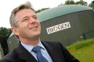 Dan Poulson has previously worked with Ove Arup, Gemini Consulting and Thorn EMI