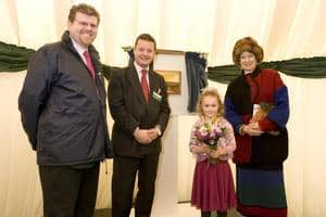 (l-r) Ivor Hyslop, Convener of Dumfries and Galloway Council, Tom Drury, Group Chief Executive Shanks Group, six-year-old Claire Glaister and Princess Alexandra