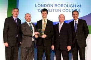 (l-r) Steve Eminton; Councillor Greg Foxsmith, executive member for environment, London borough of Islington; Matthew Homer, recycling manager, London borough of Islington; Ron Humphreys, managing director, AbitibiBowater Recycling Europe; Dermot Murnaghan