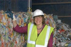 Jane Davidson AM visits a materials recycling facility