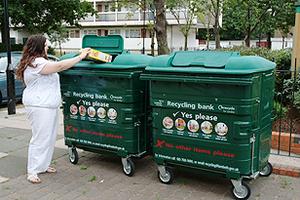 Trial schemes whereby householders would be financially rewarded for recycling and penalised for not recycling are set to become law through the revised Climate Change Bill