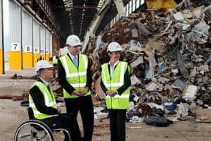 (l-r) Andrew Gibson, chairman of Lawrence; David Lawrence, managing director of Lawrence; and, Dr Liz Goodwin, chief executive of WRAP