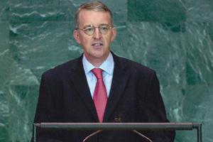 Hilary Benn praised community recycling groups' efforts before launching the capacity building fund