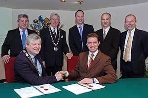 /photos/sercowelwyn.jpg