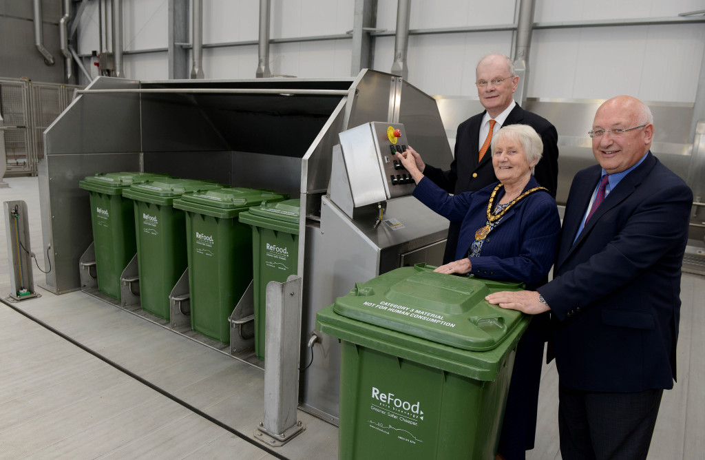 (l-r) Norbert Rethmann, Honorary chairman of the Rethmann Group; Cllr Ellen Cargill, deputy mayor; and Anthony De Mulder, director of SARIA Ltd,opened the plant