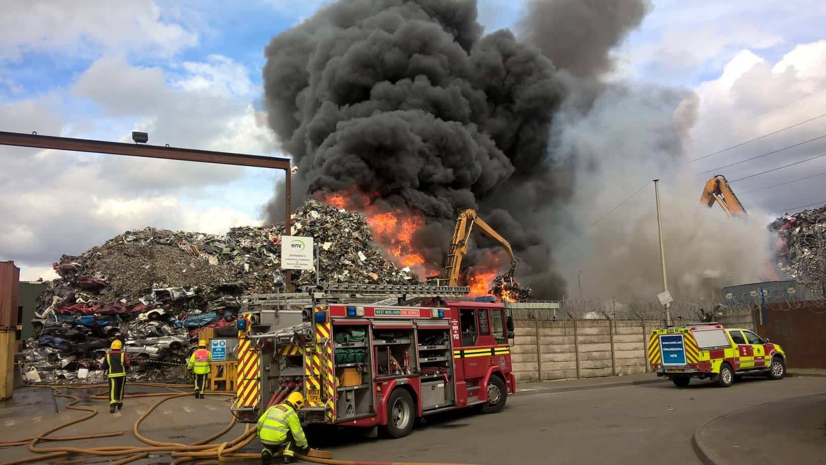 Firefighters are tackling a blaze involving 800 tonnes of waste in Birmingham (credit: West Midlands Fire & Rescue Service)