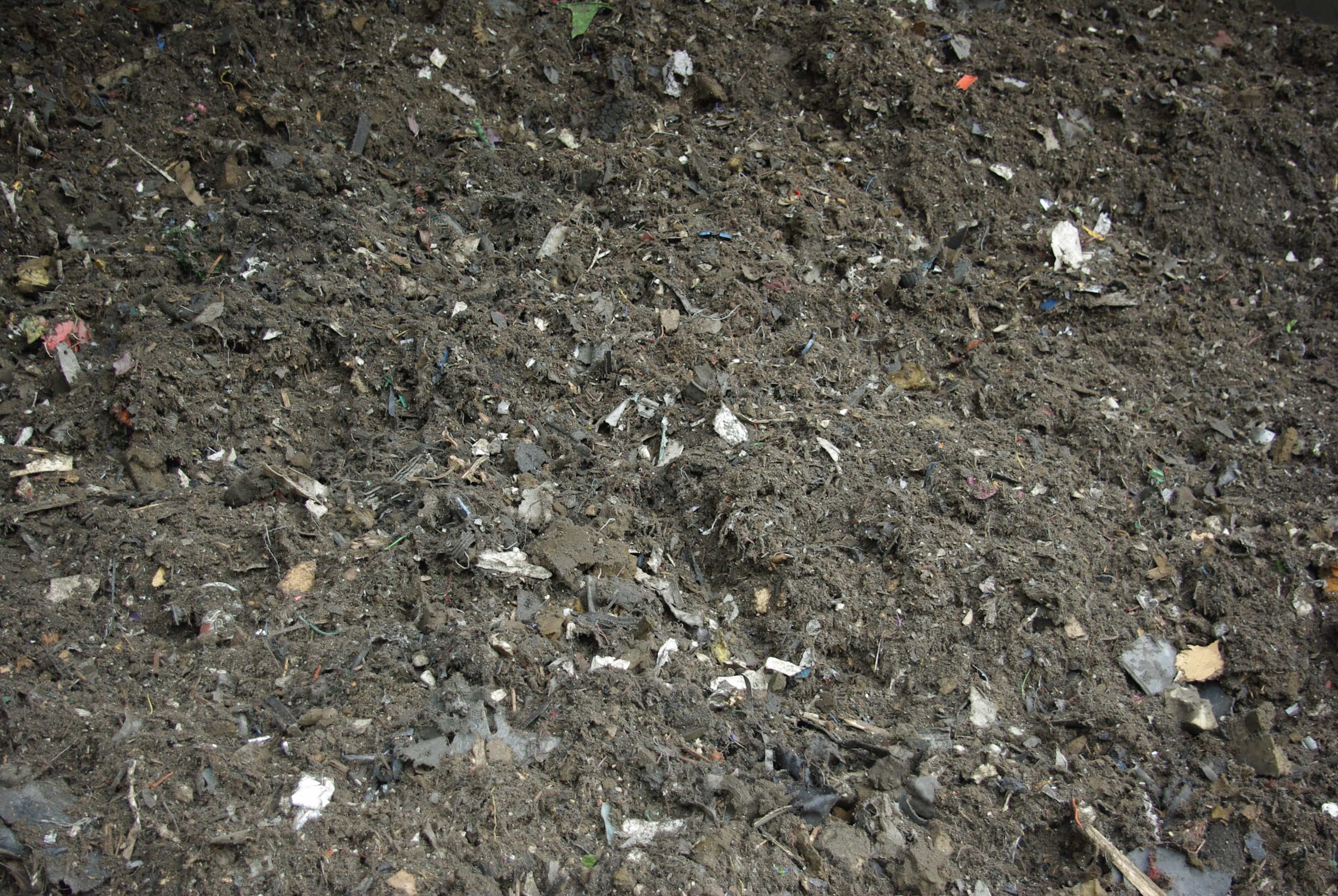 'Fluff' used in landfill cell lining is made up of materials such as automotive shredder residues