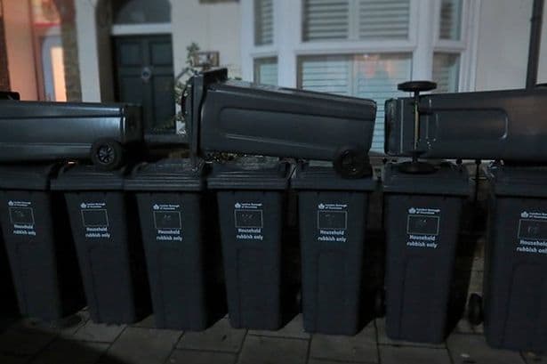 Wheelie bin protest Hounslow - pic credit to BrentfordTW8