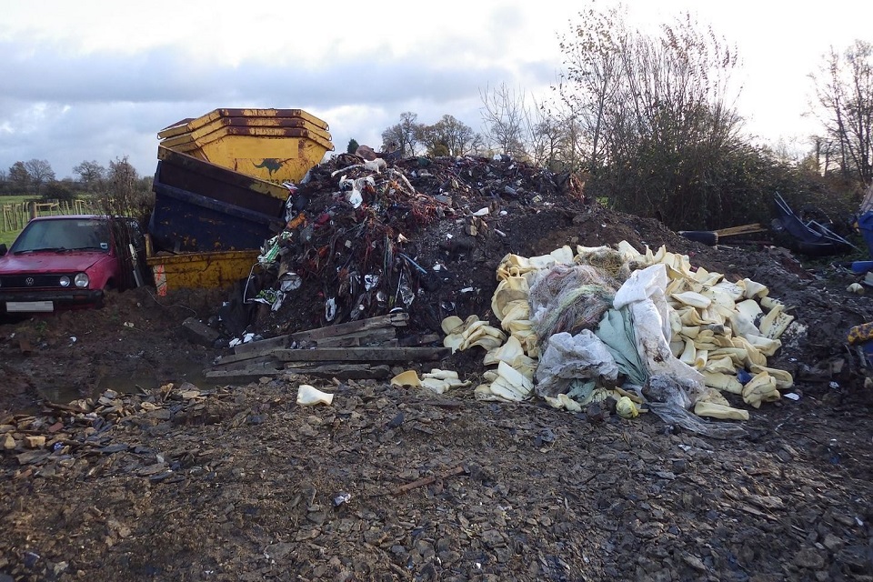 Arrest warrant issued for Cotswolds 'waste offender'