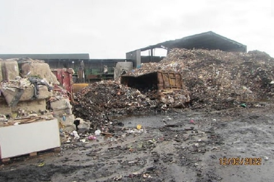 Kent skip hire company owner given suspended sentence