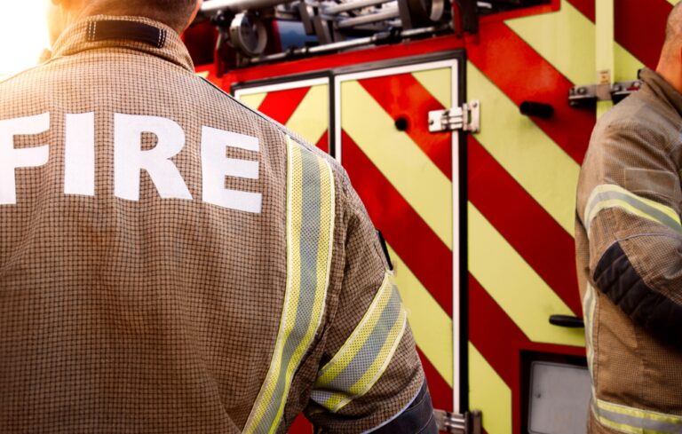 1,000 tonne recycling fire hits Wolverhampton yard