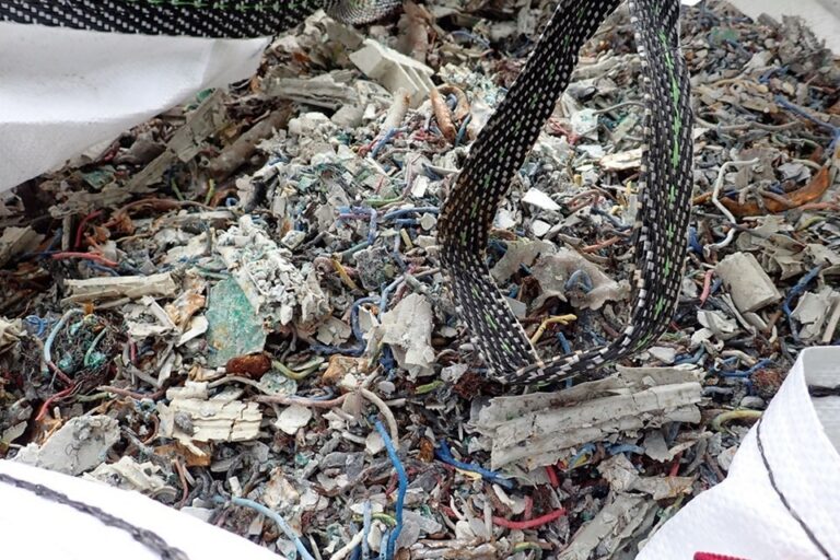 Digital Waste Tracking: Convicted exporter among Defra-listed software providers